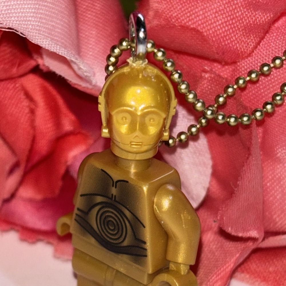 LEGO C3P0 Necklace Lego Star Wars Minifigure Sw0161a C-3po necklace on chain